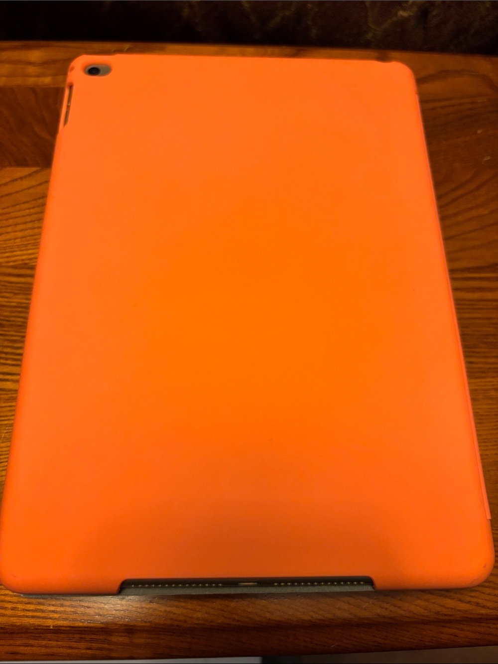 Apple iPad Air 2 64GB Wi-Fi Gold with Protective Case & Original Box - Picture 14 of 16